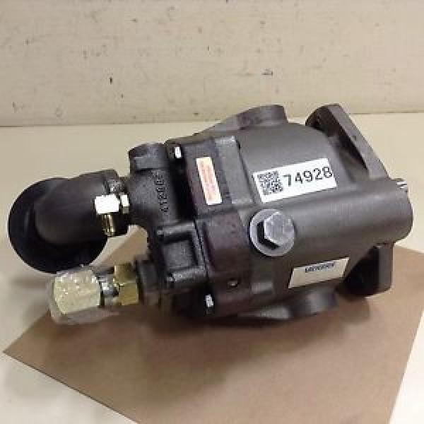 Vickers Liberia  Hydraulic Piston Pump PVQ20B2RSE1S10CG20S2 Used #74928 #1 image