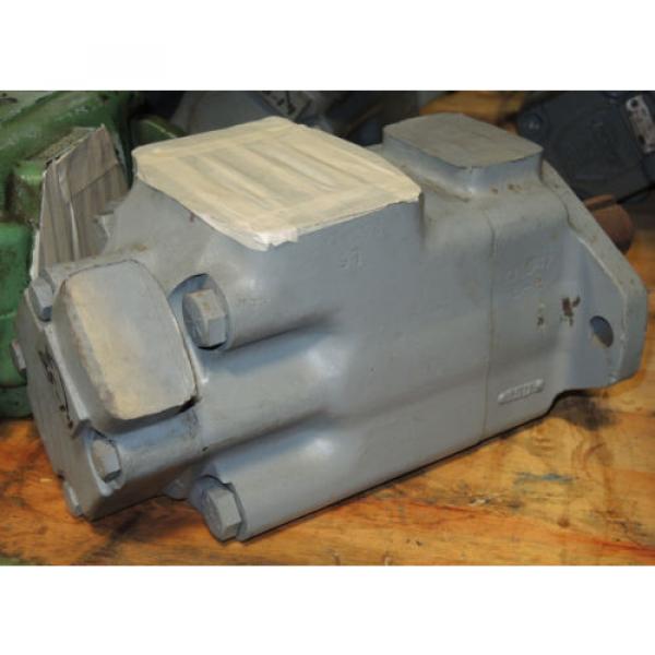 Vickers Honduras  Hydraulic Motor 3550V 25 14 11 - Rebuilt #4 image