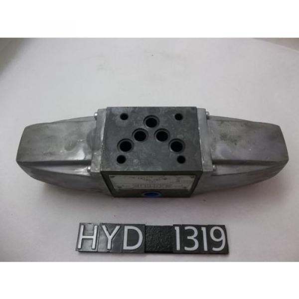 Vickers United States of America  DG4S40133C50 Hydraulic Directional Control Valve HYD1319 #3 image