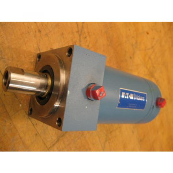 Eaton Malta  / Vickers TB07FAAA 3/1x1, 1000psi Hydraulic Cylinder, 1AA010000, J1211 #2 image