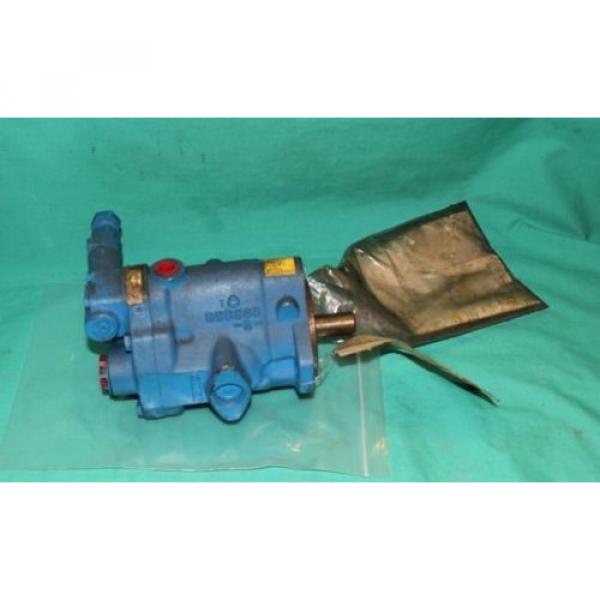 Vickers, Liberia  PVB6-LSY-40-CM-12, Hydraulic Pump Eaton 02-341465 #1 image