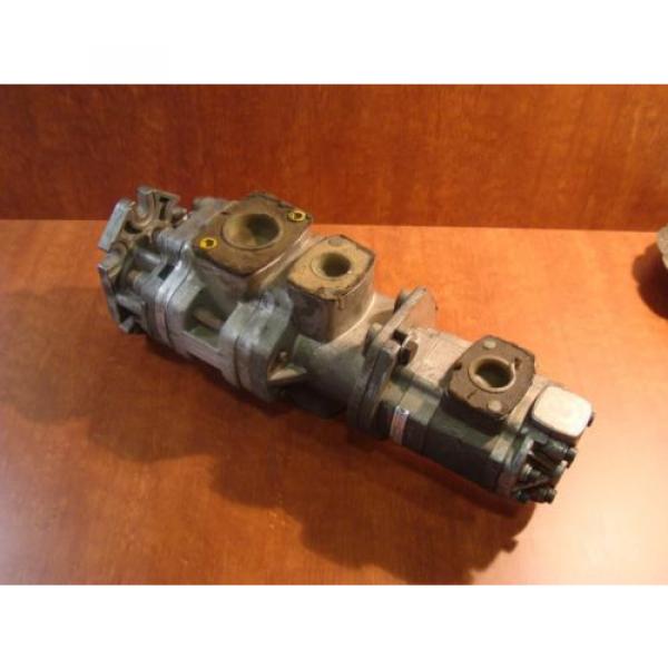 Vickers Laos  GPCT4-20-20-B6F4A-31R hydraulic pump #7 image