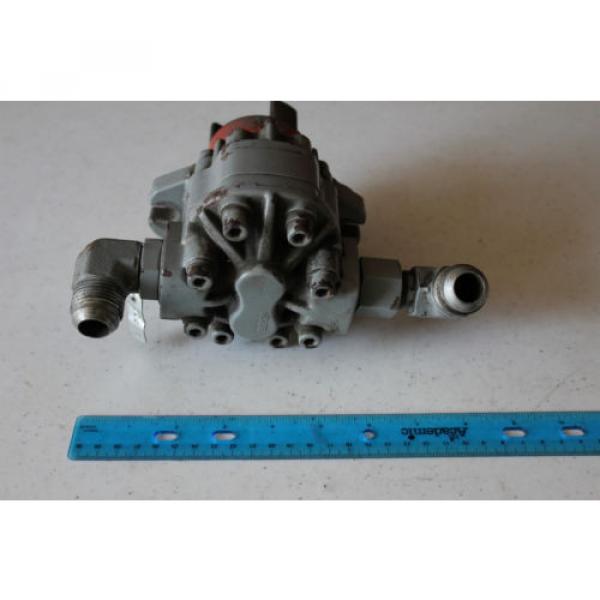 Vickers Egypt  Pump Type G 5-12-A13R6-23R Nr 0585389 #9 image