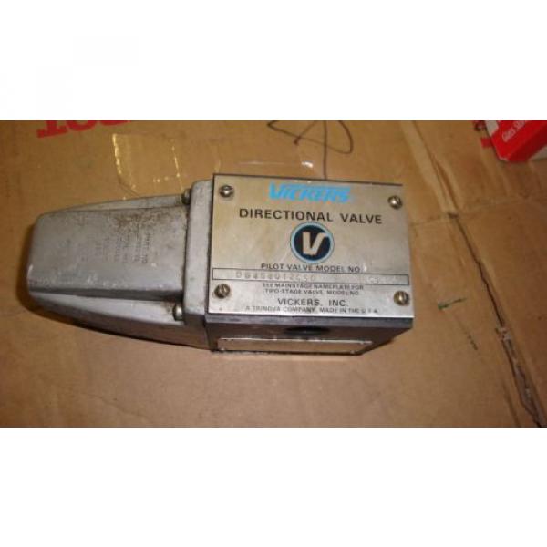 Vickers Botswana  Solenoid Valve DG4S4012C50 Used FREE SHIPPING #1 image