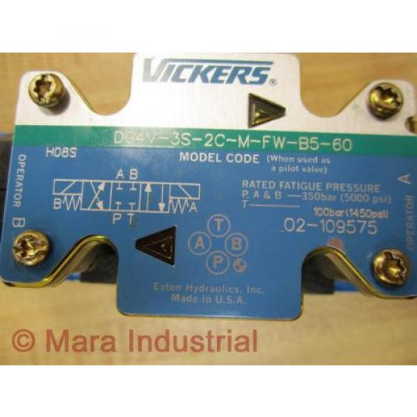Vickers Costa Rica  02-109575 Valve DG4V-3S-2C-M-FW-B5-60 - origin No Box #5 image