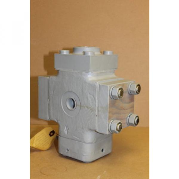 Pressure Botswana  relief valve, 100GPM, 3500 PSI, L2-N5-CF-16-FV-10 Vickers Eaton Unused #2 image
