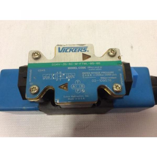 VICKERS United States of America  DG4V-3S-6C-M-FTWL-B5-60 Directional Valve With 02-101731 Coils 120V #2 image