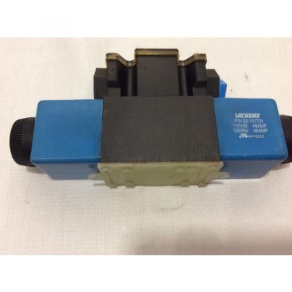 VICKERS United States of America  DG4V-3S-6C-M-FTWL-B5-60 Directional Valve With 02-101731 Coils 120V #3 image