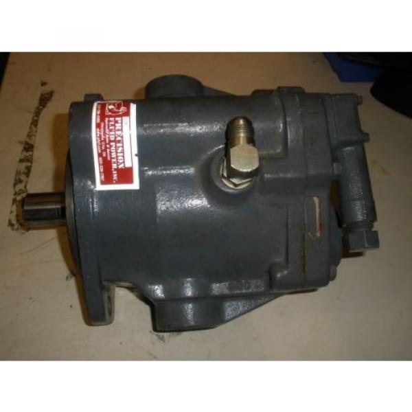 Vickers Ecuador  PVB20-LS-20-CM-11 Piston Pump 1 ¼” Dia Shaft With 1 ¼” Ports #1 image
