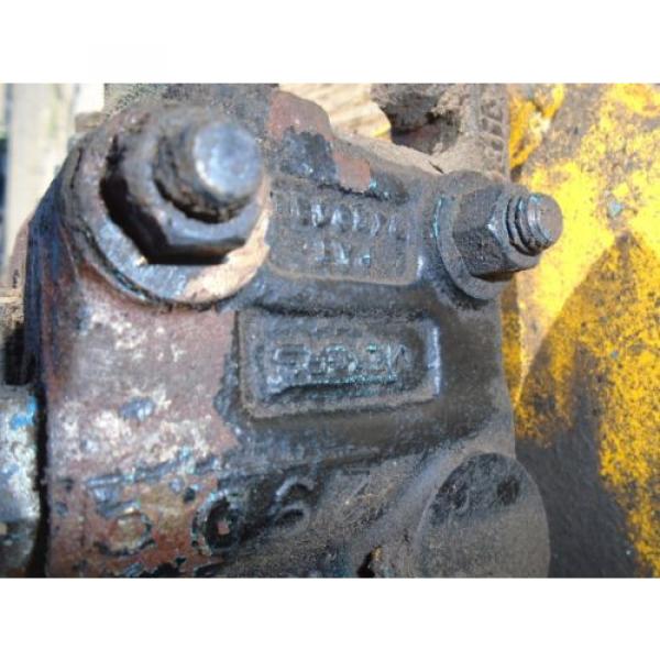 Vickers Ethiopia  2-Spool and 4-Spool Hydraulic Control Valves #5 image