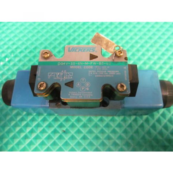 Vickers Malta  Hydraulic Valve For Parts Only DG4V-3S-6N-M-FW-B5-60 FREE SHIPPING #1 image