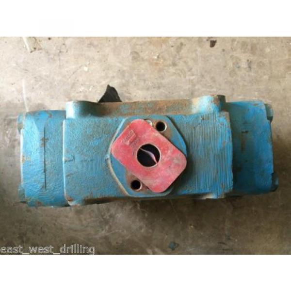 SPERRY United States of America  VICKERS CMX250-1PBA1A38B1A8810 HYDRAULIC VALVE PUMP MOTOR MANIFOLD SECTI #2 image