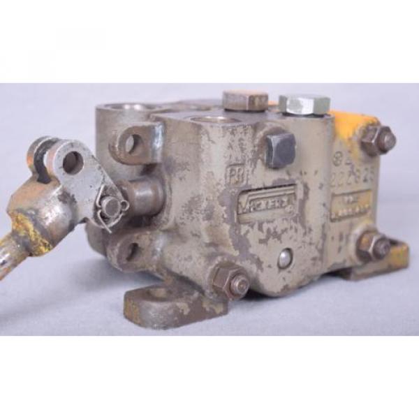Vickers Cuinea  Hydraulic Valve Working PN 222625  FREE SHIPPING #1 image