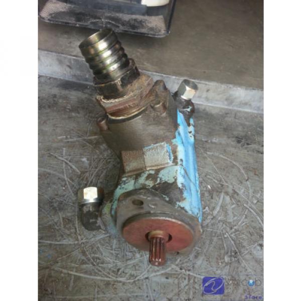 Pump Botswana  Hydraulic Eaton Vickers 2520VQ17C11 Used #4 image