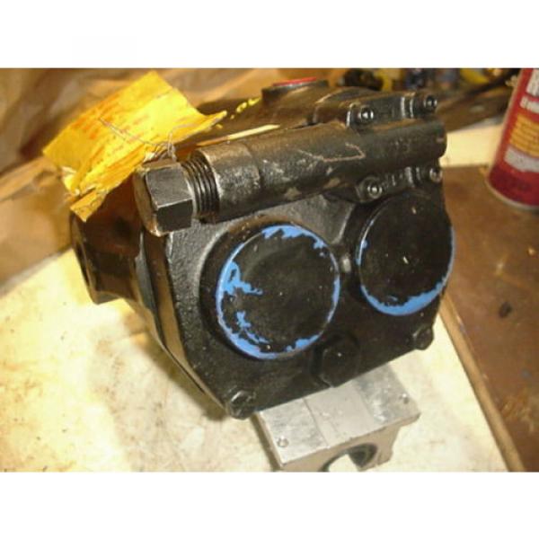 Genuine Costa Rica  Eaton Vickers hydraulic Pump PVQ20 PVQ20B2RSE1S10CM711 02-143378 #3 image