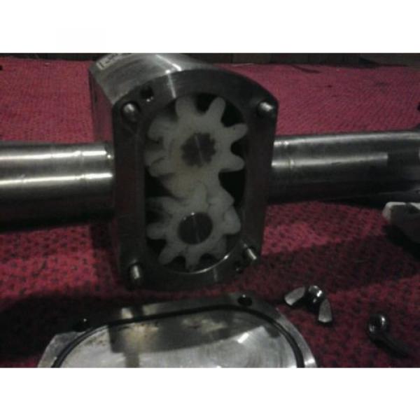 Unibloc-gp sanitary food grade gear pump and sumitomo cnhms05-6075ya-11 motor #2 image
