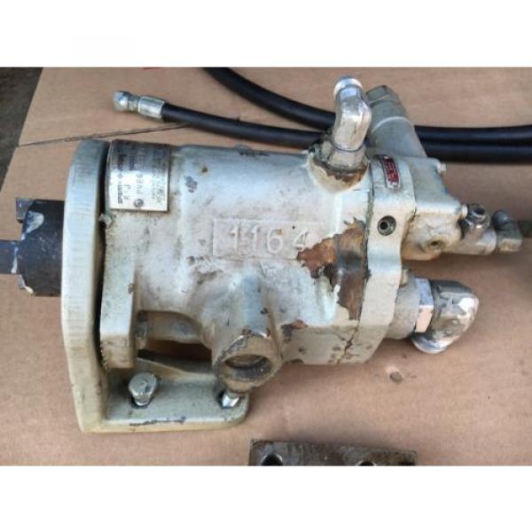 Vickers Oman  Sperry Hydraulic Pump #2 image