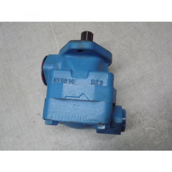 Eaton Barbuda  V20 Hydraulic Vane Pump V20 1S9R 15A11 LH Vickers 9Gpm @ 1200rpm origin #4 image
