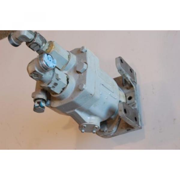 Vickers Netheriands  Hydraulic PVB Axial Piston Pump PVB15 RSY 40 CM 11 Eaton #4 image