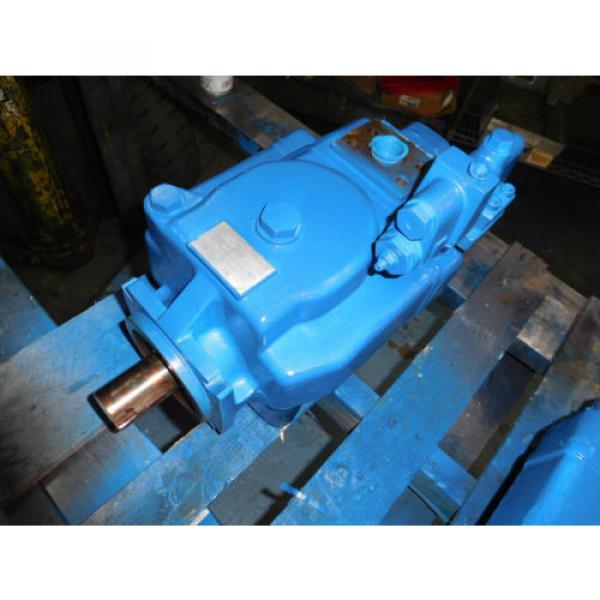 Vickers Gambia  PVH131QICRCF16S:10C21V1731070 Hydraulic Piston Pump 60GPM #1 image