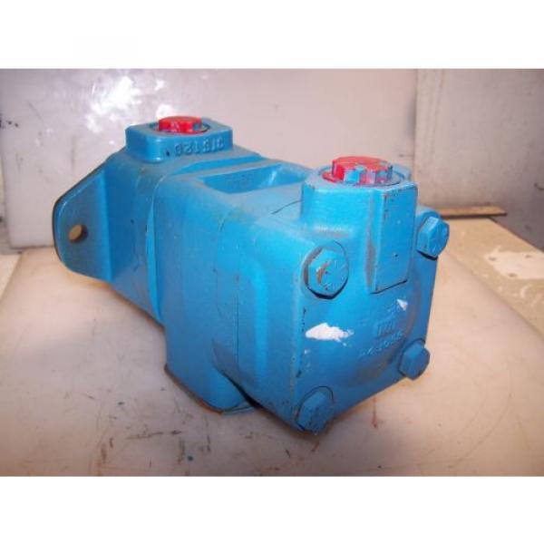 Origin France  VICKERS FIXED DISPLACEMENT DOUBLE VANE HYDRAULIC PUMP V2020-1F8S8S-11AA30 #2 image