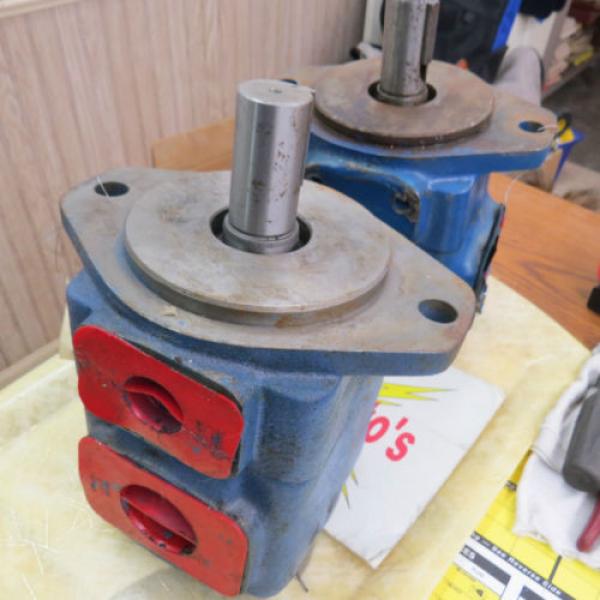 2 France  - Hydraulic pumps, Metaris MH5V30A-1C-21 amp; Vickers #1 image