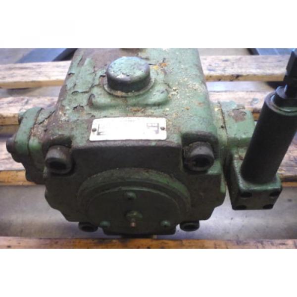 NACHI St.Lucia  DW-2A-2A2-W-1895A Hydraulic Variable Vane Pump DW2A2A2W1895A #4 image