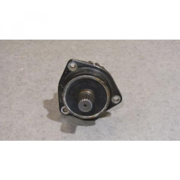 1985    HONDA ATC250SX TRANSMISSION CROSS BEARING HOLDER GEAR MAY FIT OTHER YEARS Original import #2 image