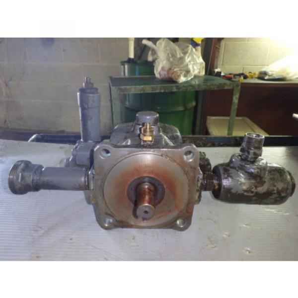 Nachi Mozambique  Variable Vane Pump Motor_VDC-1B-2A3-1048A_VDC1B2A31048A, USED #5 image