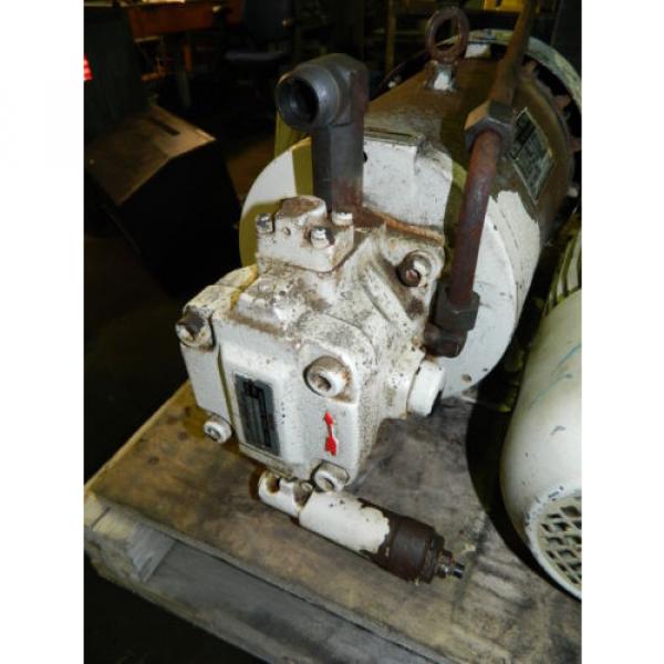 Nachi Tonga  5 HP Motor w/ Nachi Pumps VDC-1B-2A3-U-6071B / UVC-1A-2A3-37A-4-6071B #3 image