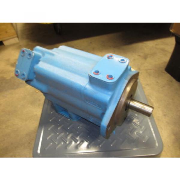 Eaton Costa Rica  2520V14A5 1AA22R Hydraulic Pump 02-137177-1 Vickers #1 image